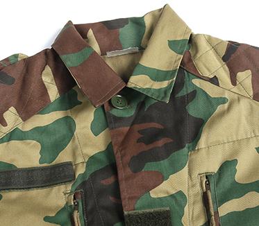 Camouflage combat uniform