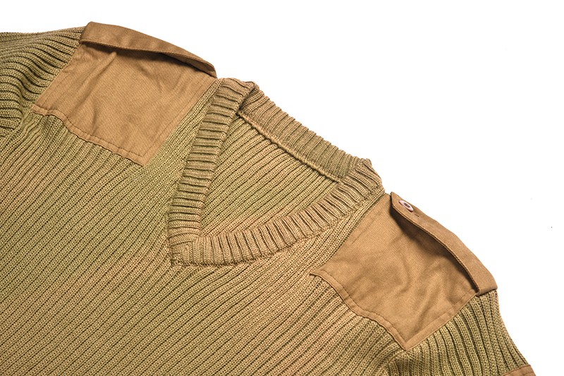 Suéter militar de lã